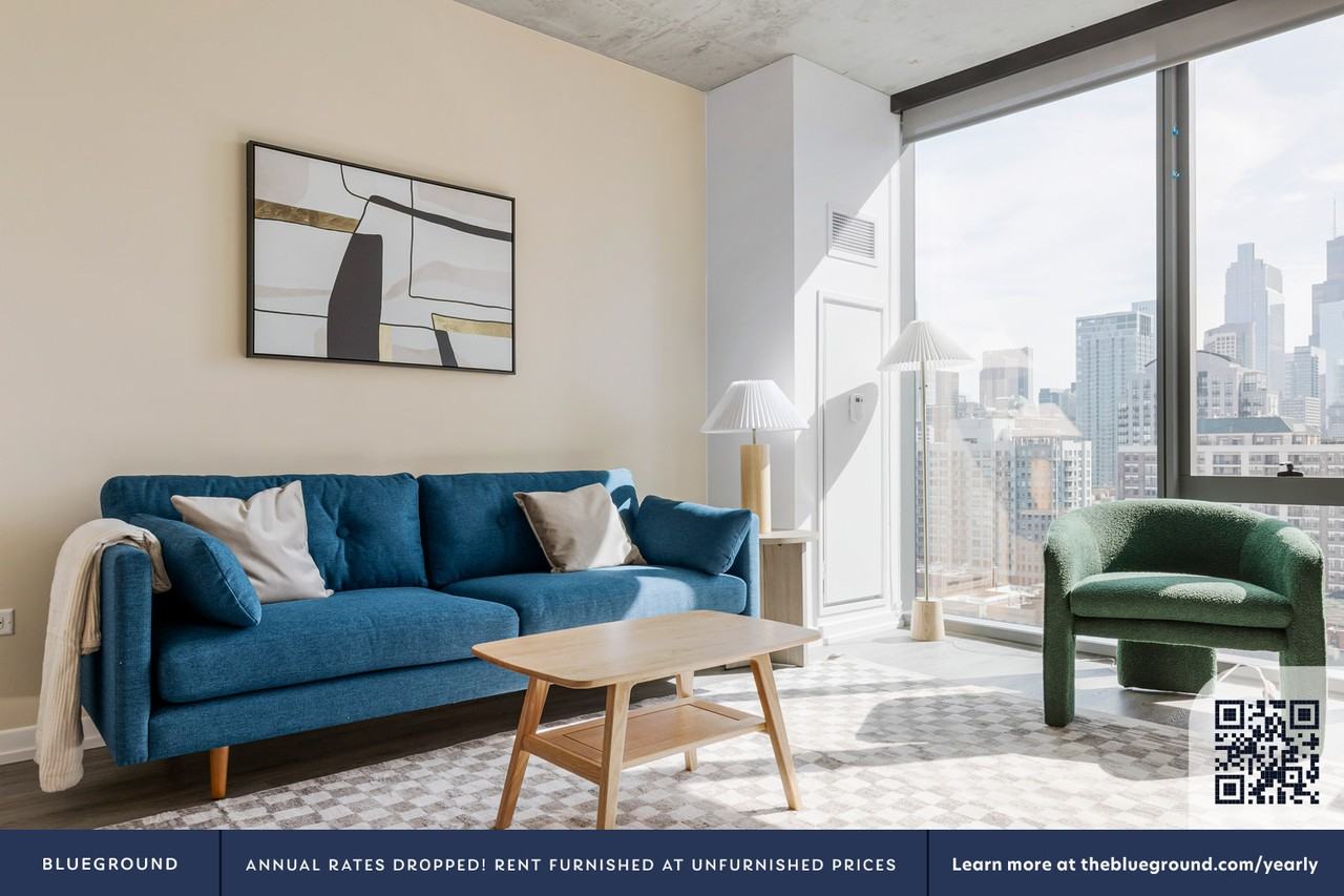 460 W Chicago Ave #1351 - Photo 4 of 31