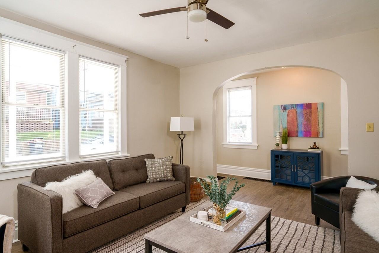 421 Pennsylvania Avenue - Photo 3 of 24