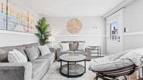 228 N Dudley Ave - Photo 1 of 1