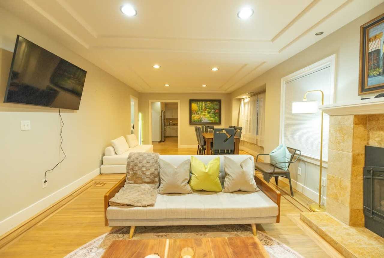 3920 Ardley Ave #1309752P - Photo 5 of 50