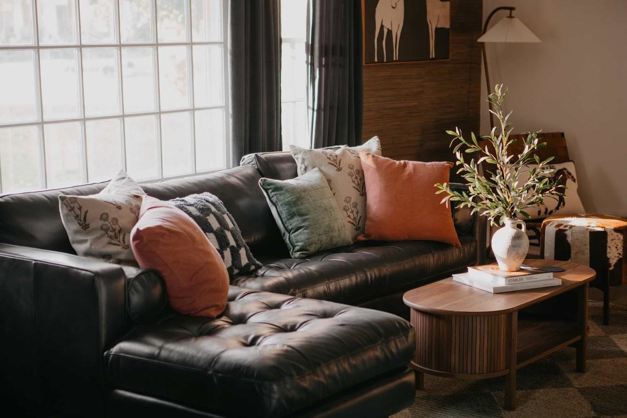 946 Magnolia Street Southeast #1302875P - Photo 2 of 50