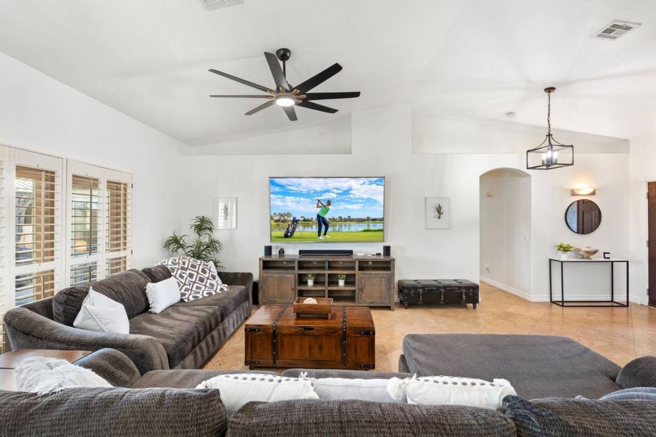 14615 North 22nd Lane #1309636P - Photo 5 of 39