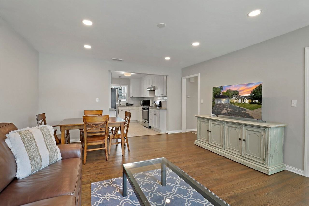 1428 North Ave #1309882P - Photo 3 of 25