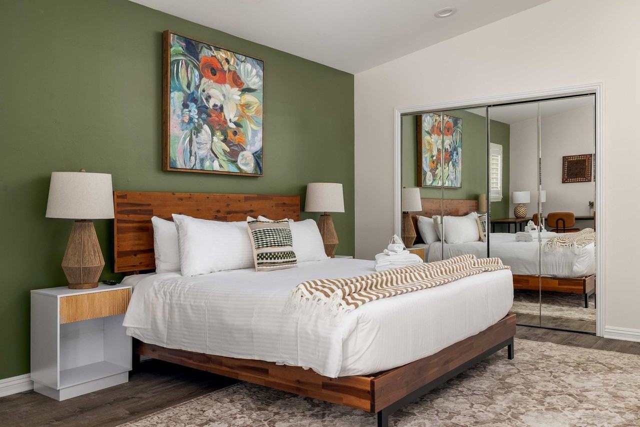 4880 Kane St #1304293P - Photo 5 of 38