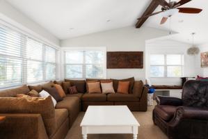 featured image of 709 Colonial Park Blvd