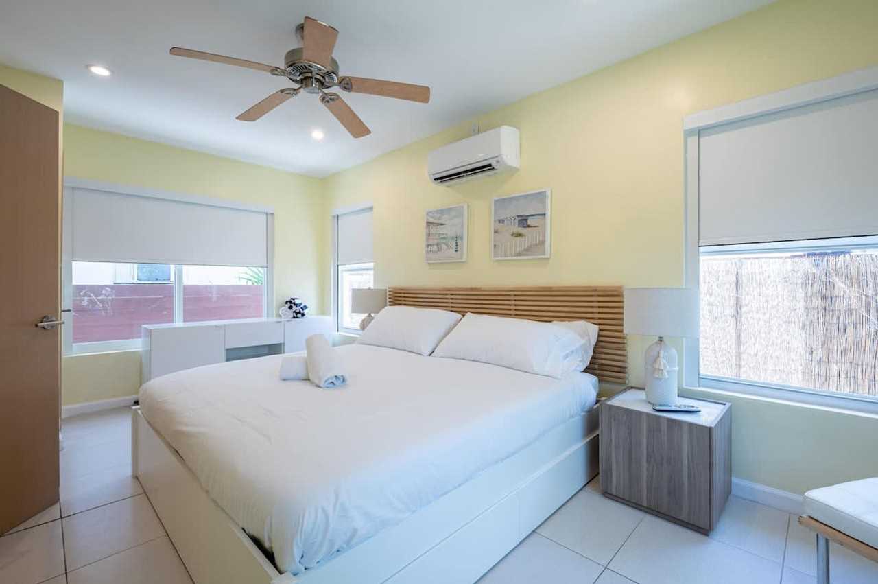 334 Oregon Street - Photo 2 of 32