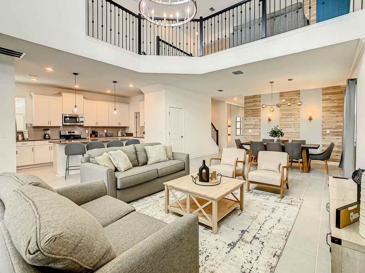 1119 Kingsbarn Street #1315044P - Photo 4 of 50