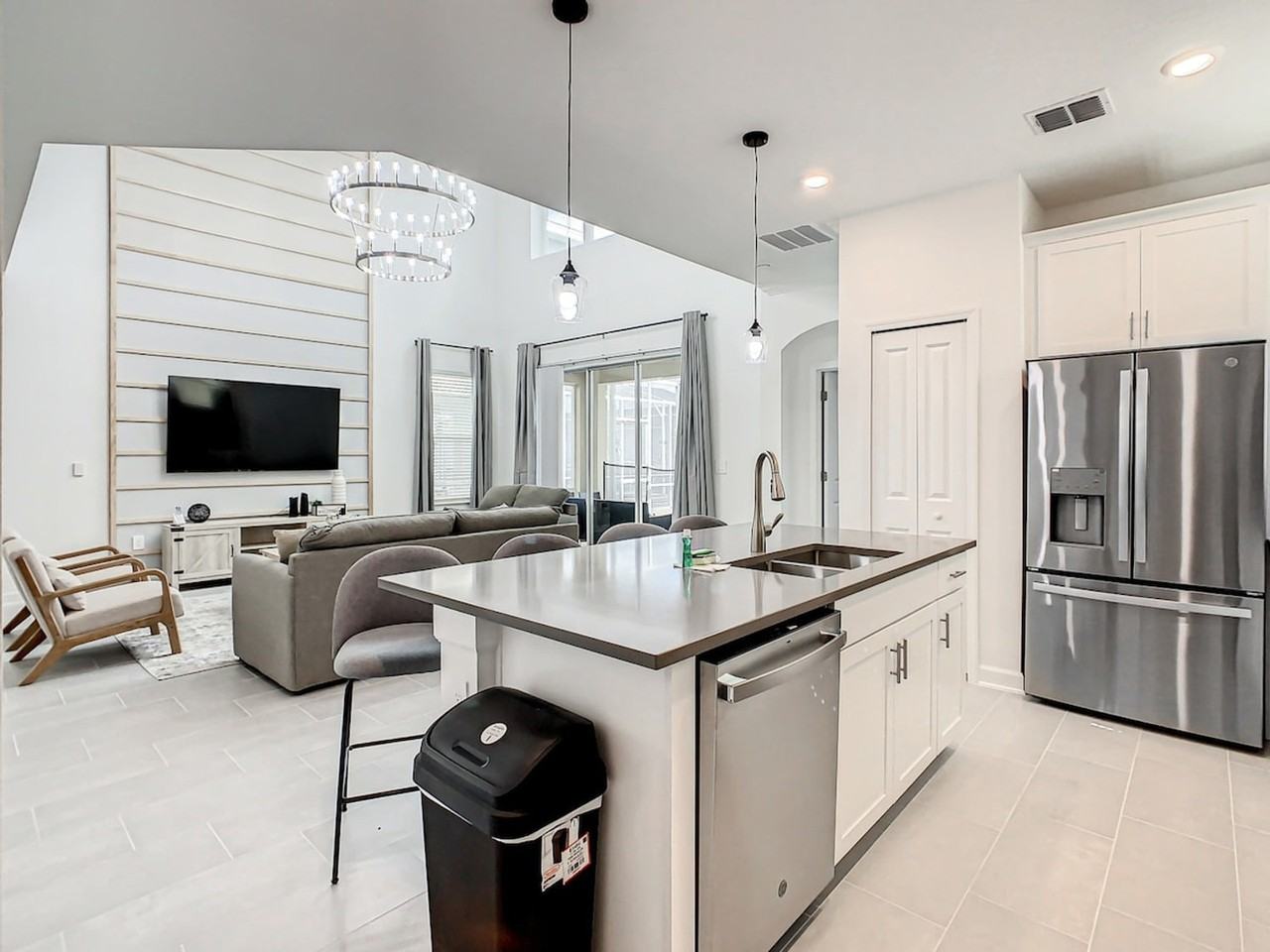 1119 Kingsbarn Street #1315044P - Photo 5 of 50