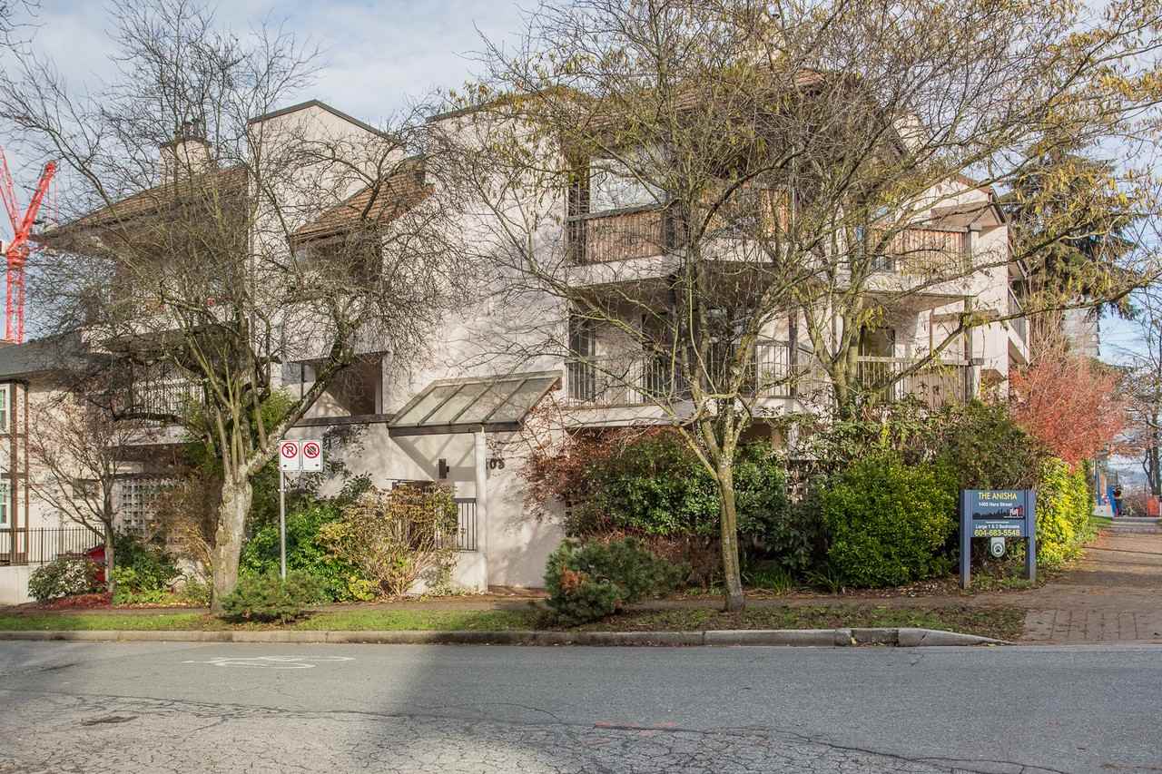 1405 Haro Street #101 - Photo 4 of 19