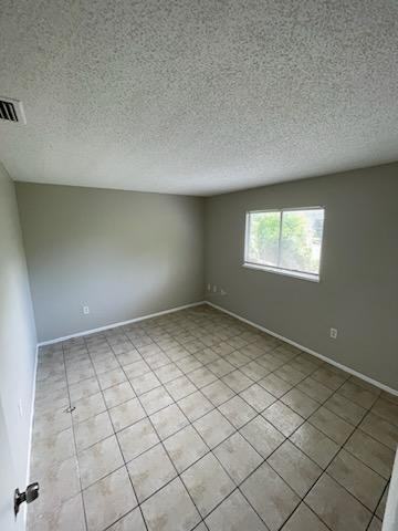 4130 4132/4 Washington Ave #4130 - Photo 2 of 7