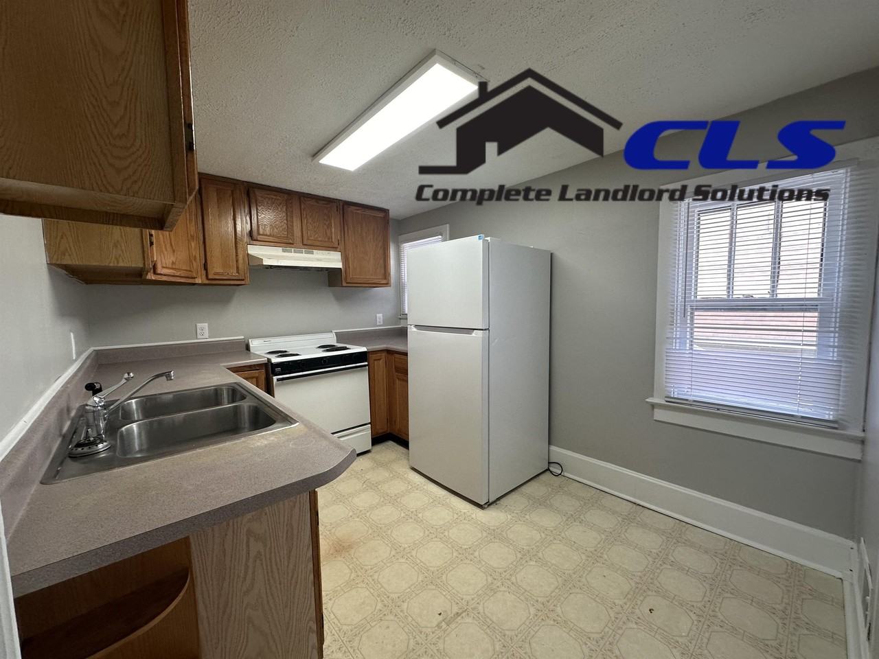 1709 Crawford St #2 - Photo 5 of 5