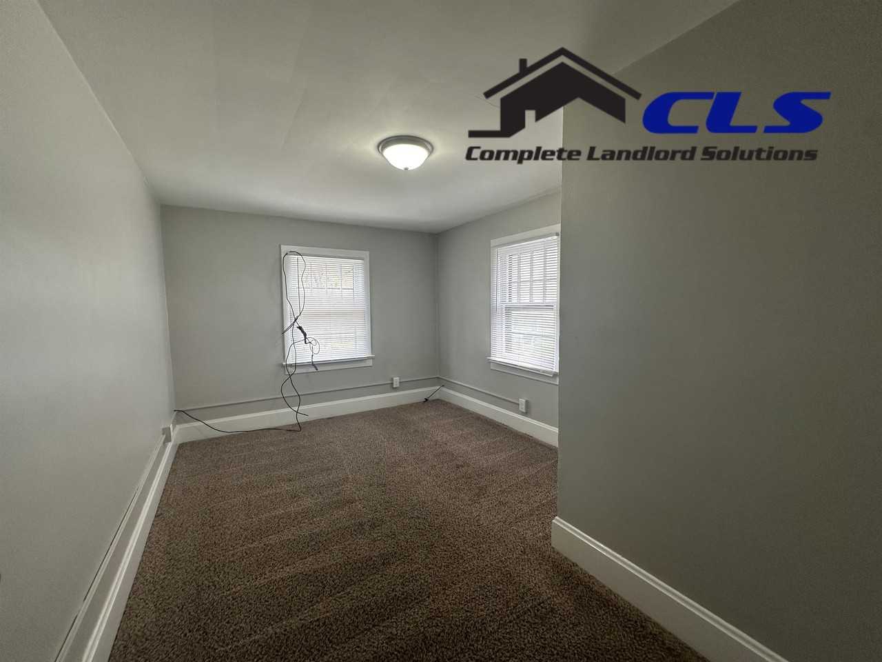 1709 Crawford St #2 - Photo 2 of 5