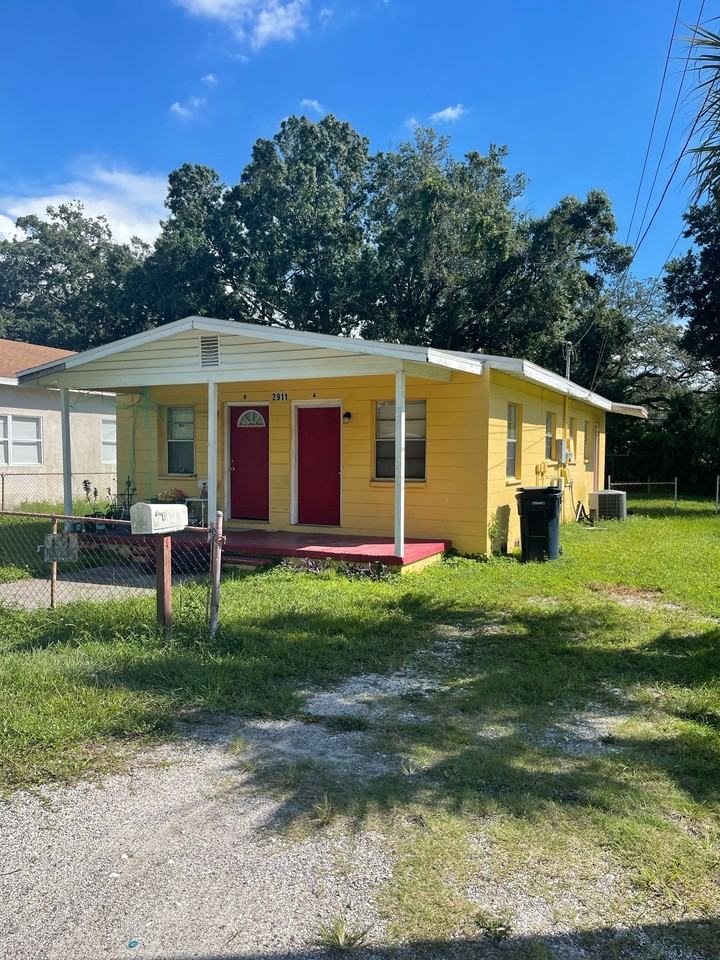 2911 E 33rd Ave #A - Photo 7 of 19