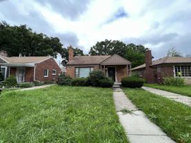 19381 Sussex St - Photo 1 of 1