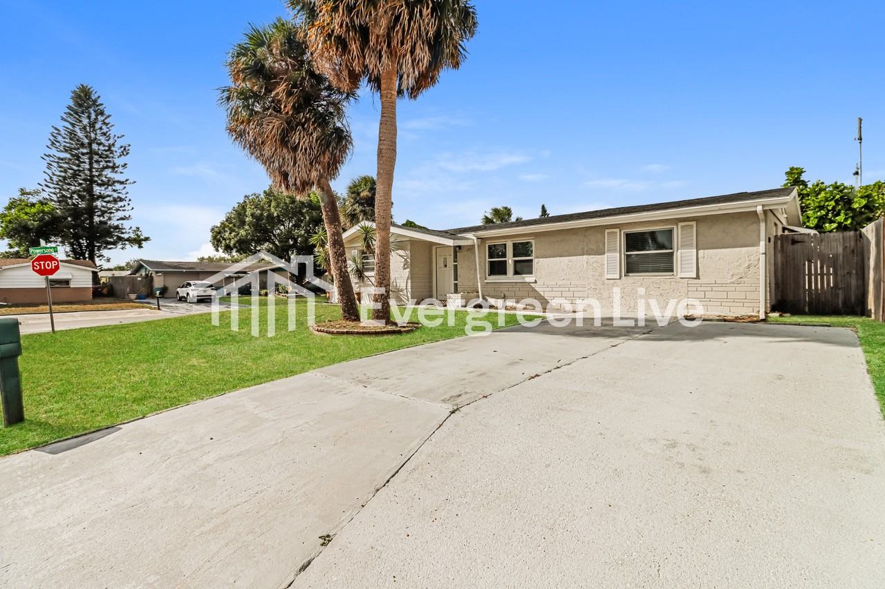 4837 Colonnade Ave - Photo 3 of 16