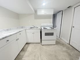 761 Cataraqui St #LOWER - Photo 1 of 1