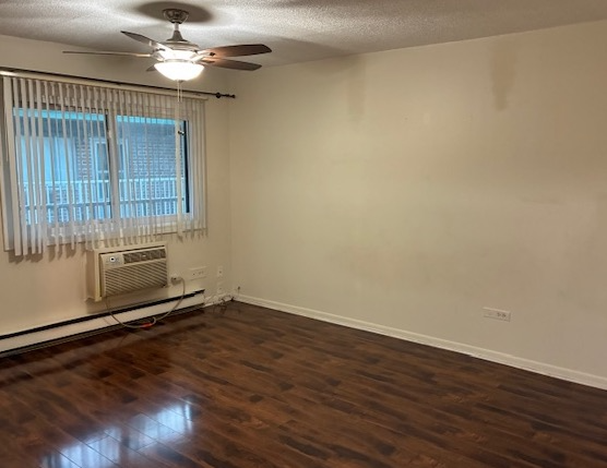 454 S Spring Rd - Photo 3 of 10