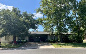 609 Cottonwood Dr - Photo 1 of 1
