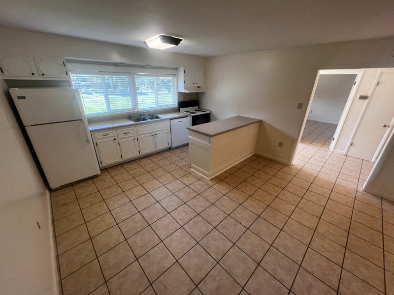 147 Mountain View Dr Sw - Photo 2 of 10