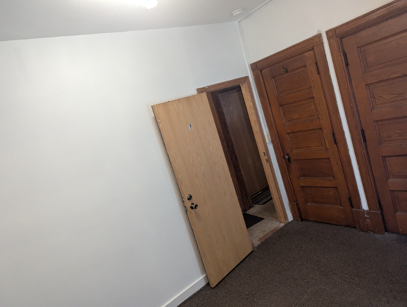 1712 N 22nd St - Photo 2 of 4