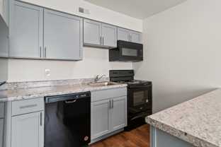 Save up to $500 off Move In Costs with your EXCELLENT CREDIT! *Restrictions apply - Photo 1 of 1