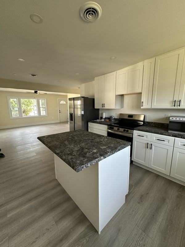 402 Church St - Photo 3 of 10