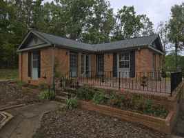 featured image of 749B E Main St