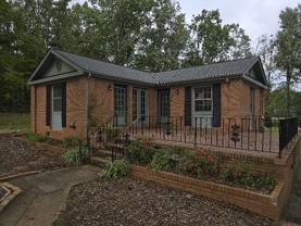 749B E Main St - Photo 1 of 1