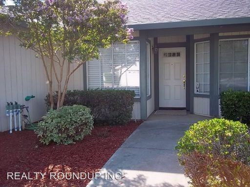 8340 Chevalier Way - Photo 2 of 13