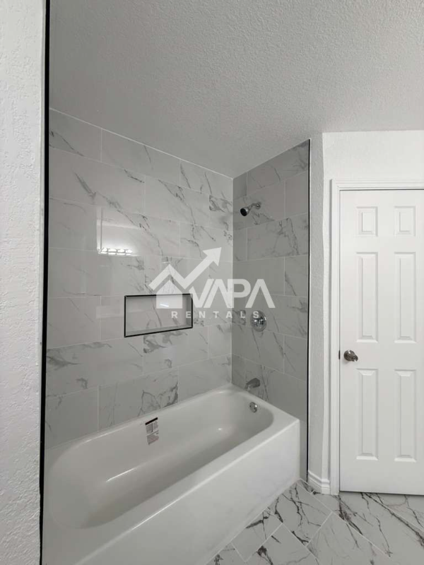 8307 Maple Ridge Dr - Photo 7 of 17