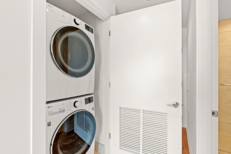 214 W Hill St #214WHILL - Photo 6 of 12