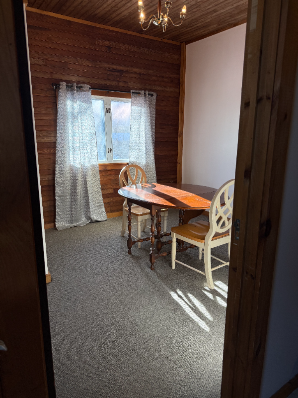 40 Main St #B - Photo 7 of 11