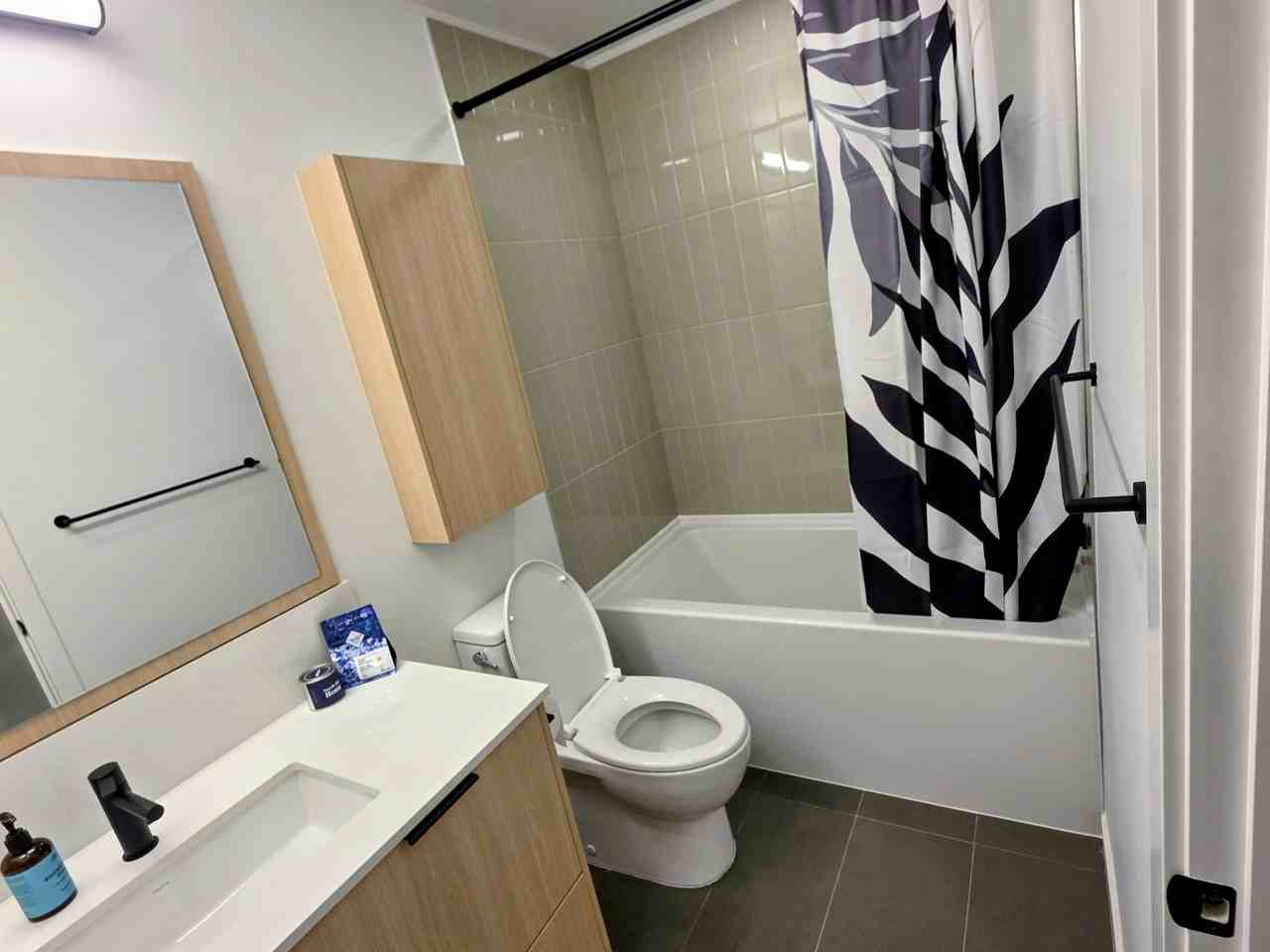 10463 139 Street - Photo 7 of 17