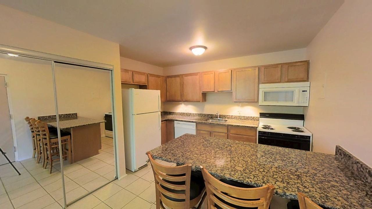 1001 E. University - Photo 2 of 8