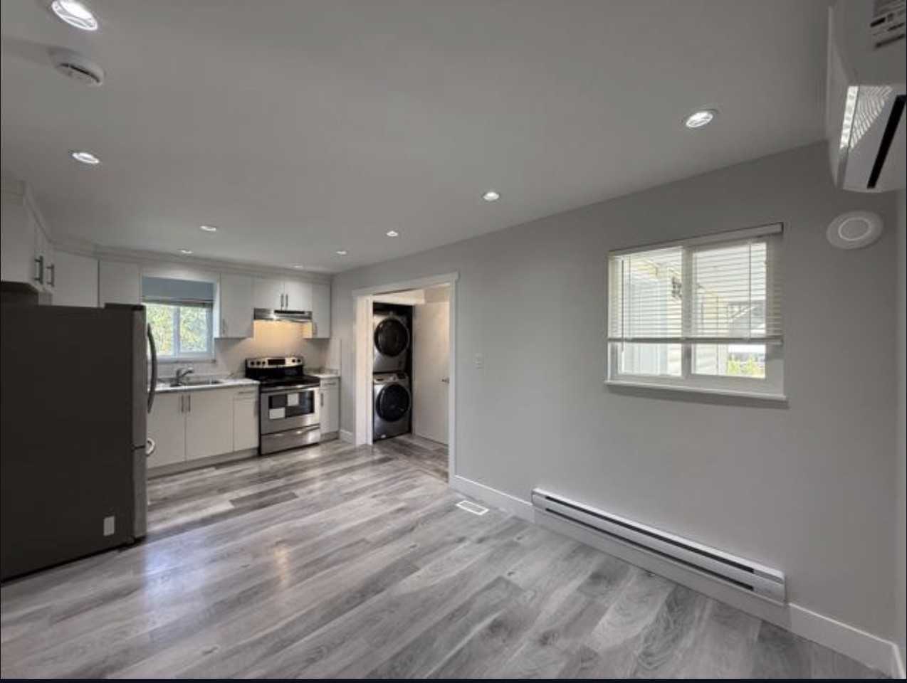 20703 51B Avenue - Photo 2 of 4