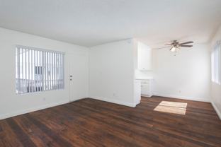 274 Twin Oaks Ave - Photo 1 of 1