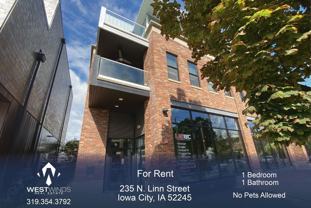 235 N Linn St - Photo 1 of 1