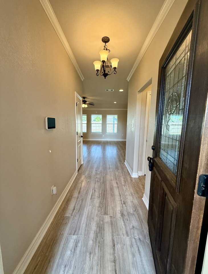 220 Yorktown Ave #NA - Photo 2 of 43