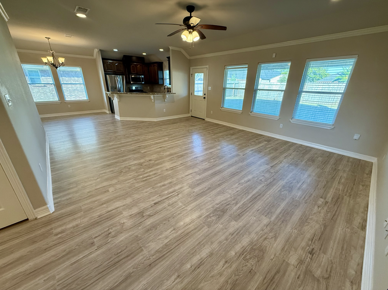 220 Yorktown Ave #NA - Photo 3 of 43