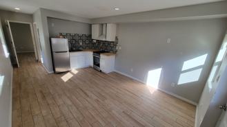 111 W Madison St #A - Photo 1 of 1