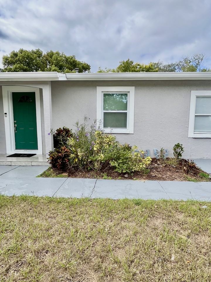 4243 Deltona Blvd #NA - Photo 3 of 36