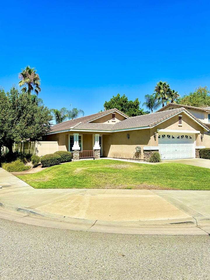 30277 Twain Dr #NA - Photo 2 of 23