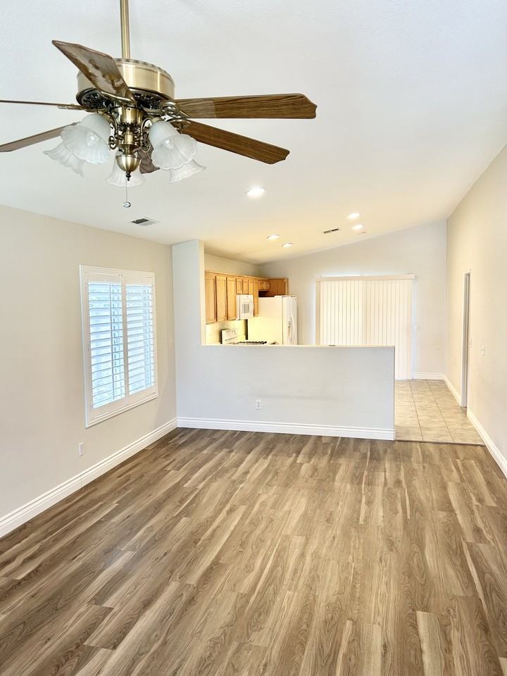 30277 Twain Dr #NA - Photo 5 of 23