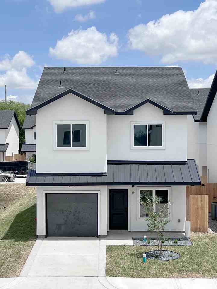 3610 S Veterans Blvd #01 - Photo 3 of 19