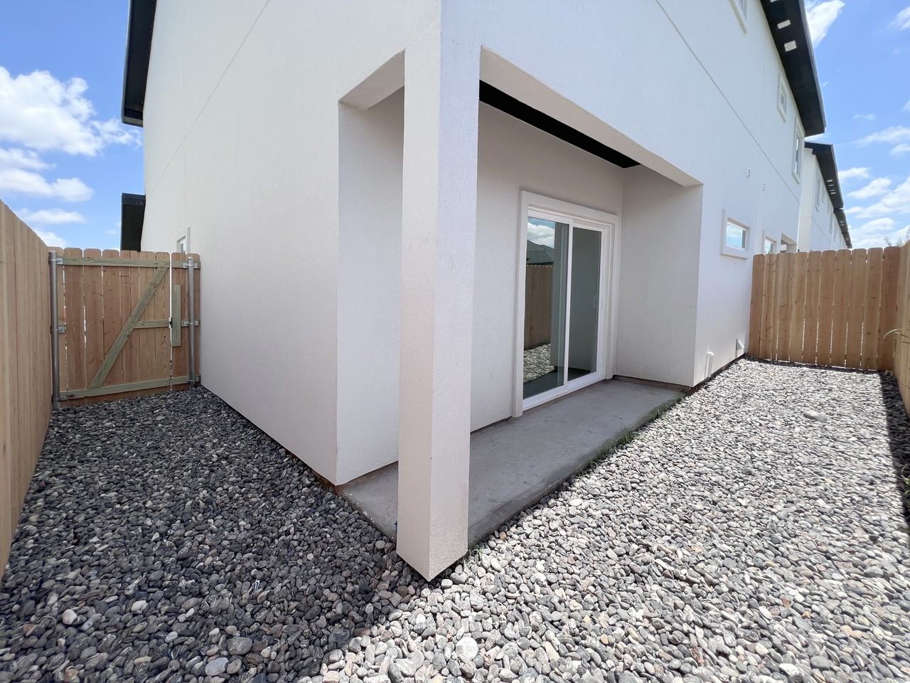 3610 S Veterans Blvd #01 - Photo 6 of 19