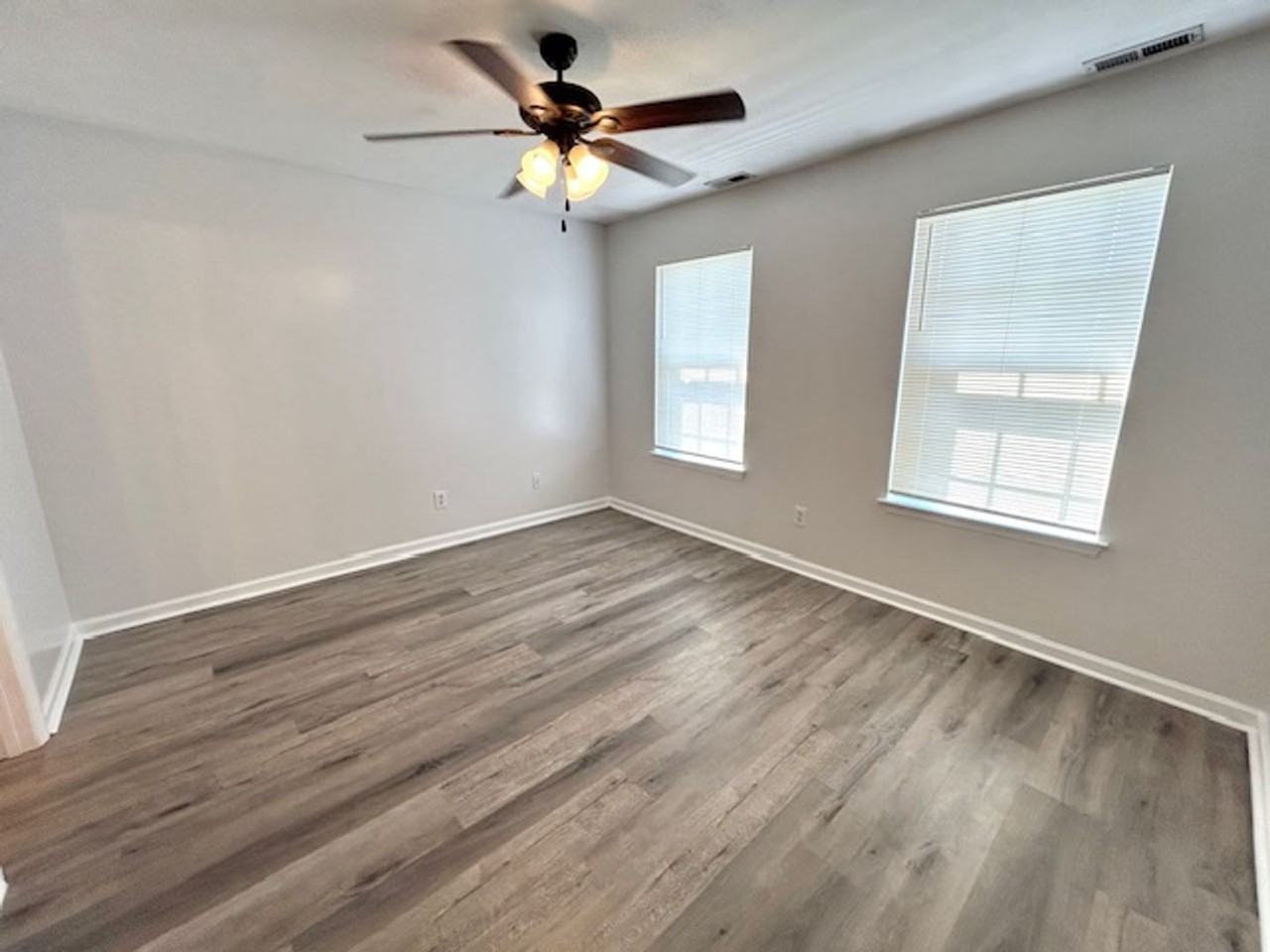 112 Lazy Willow Way - Photo 7 of 18