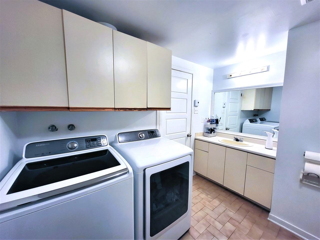 999 Rue Sainte-Hélène - Photo 7 of 14