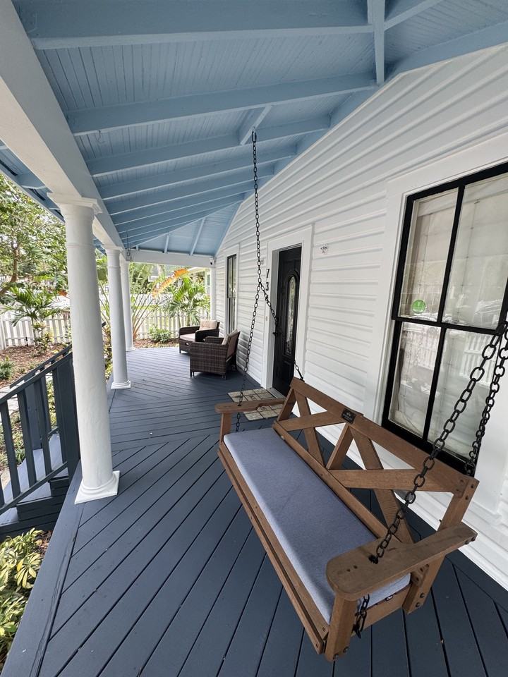 734 Grove St N #NA - Photo 3 of 23