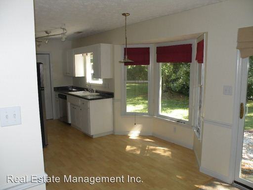 210 Rankin Ct - Photo 2 of 23