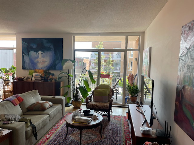 24 Avenue Shamrock #311 - Photo 3 of 23